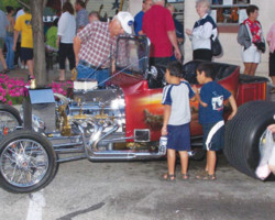City of Montague - Cruz'in Classic Car Show